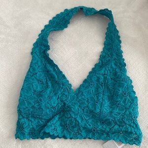 AERO bralette, size small! Can fit a or b !